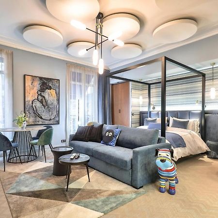 Hotel 33 Marbeuf Paris Ngoại thất bức ảnh