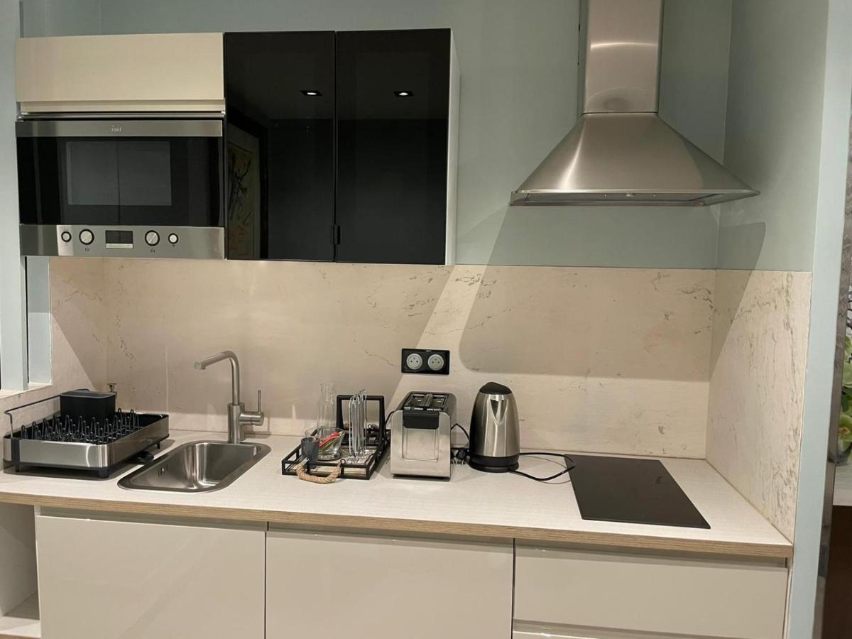 Hotel 33 Marbeuf Paris Ngoại thất bức ảnh