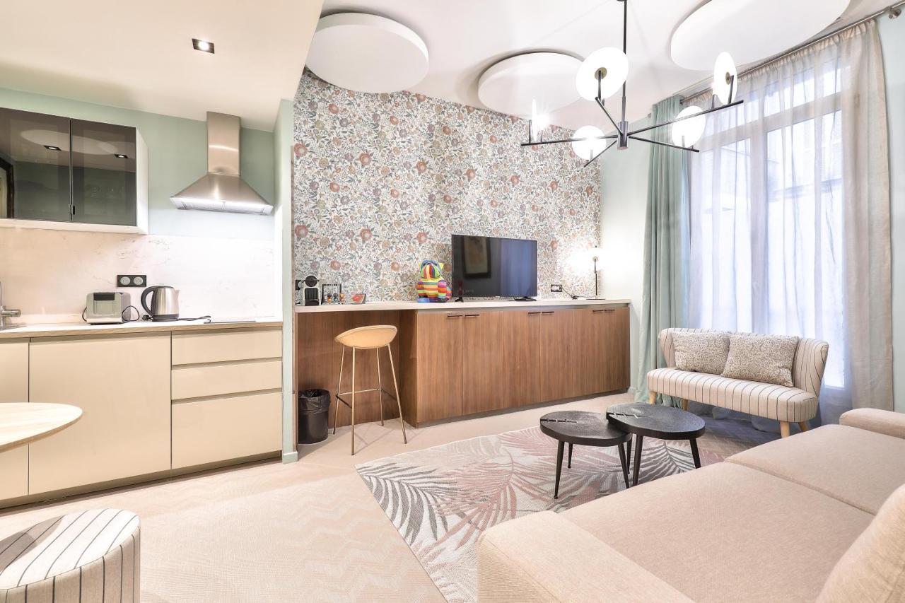 Hotel 33 Marbeuf Paris Ngoại thất bức ảnh