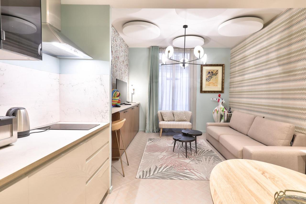 Hotel 33 Marbeuf Paris Ngoại thất bức ảnh